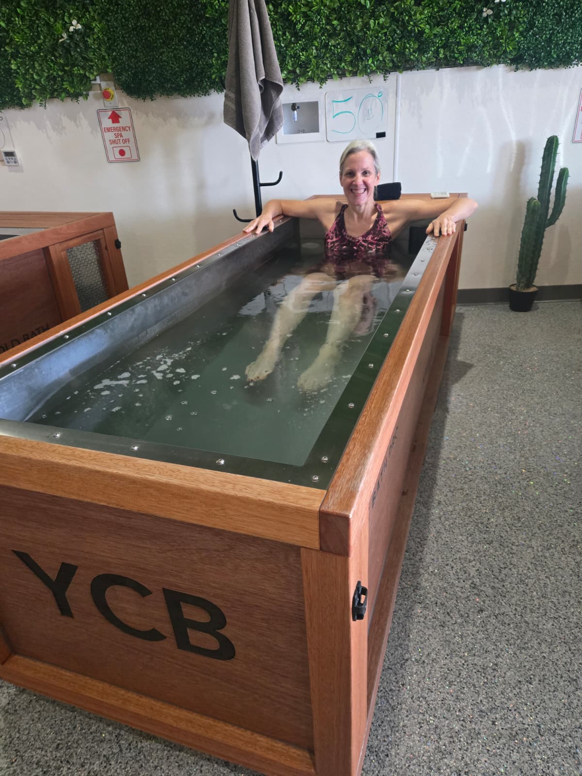 Member relaxing in a 50 degree YCB ice bath